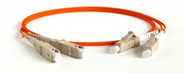 Фотография товара 'Lanmaster Патч-корд оптический TWT, PVC, дуплексный, LC/PC-SC/PC, MM 50/125 TWT-2LC-2SC/OM2-1.0'