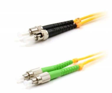 Фотография товара 'Lanmaster Патч-корд оптический TWT, PVC, дуплексный, FC/APC-ST/UPC, SM OS2, 7.0 м, TWT-2FC-2ST/SAU-7.0'