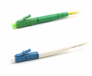 Фотография товара 'Lanmaster Патч-корд оптический TWT, PVC, симплексный, LC/APC-LC/UPC, SM OS2, 20 м, TWT-LC-LC/SAU-20'